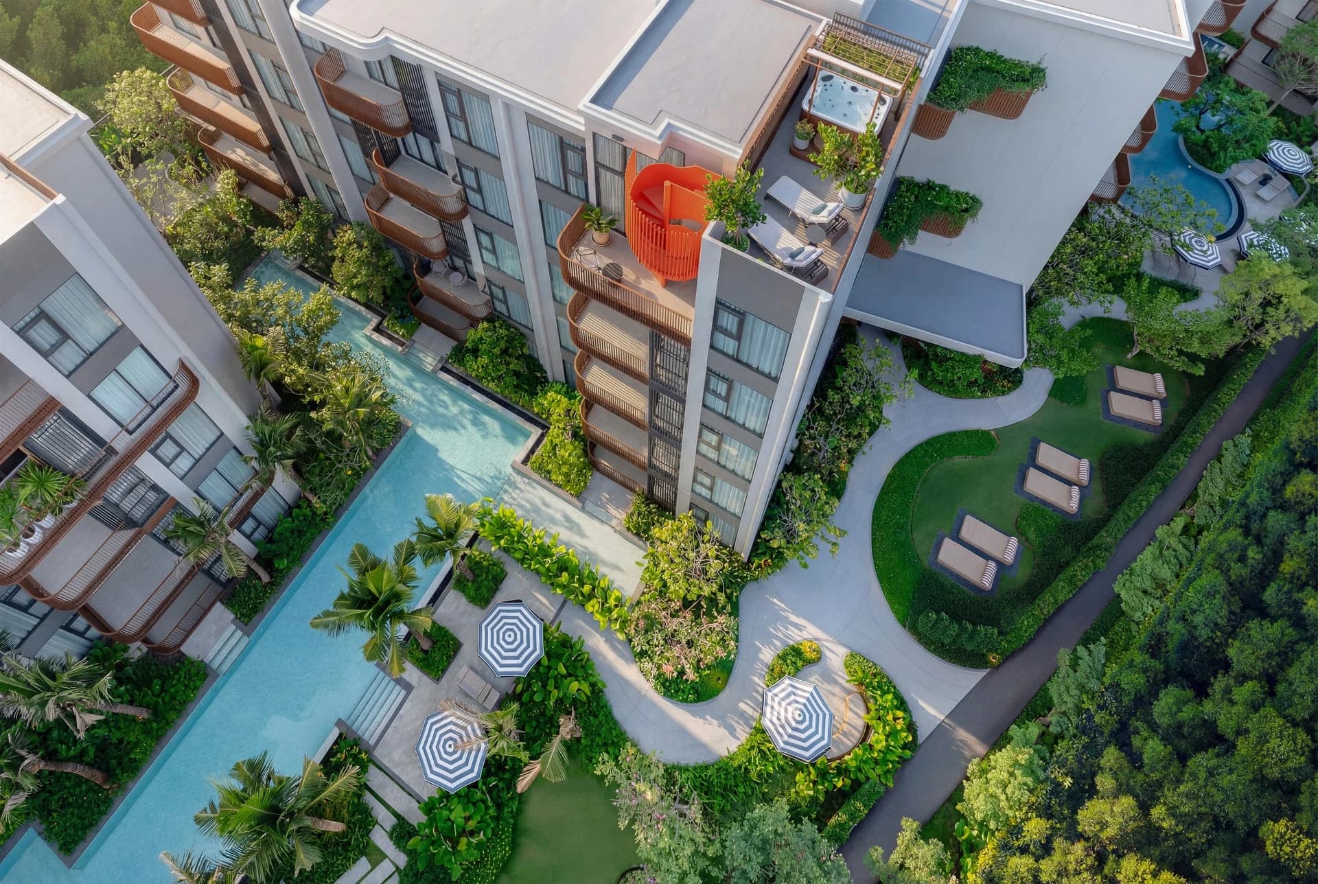The lap pool between Buildings A and B from the roof